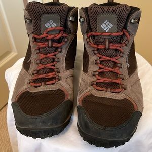 Columbia Tech lite waterproof hiking boots.